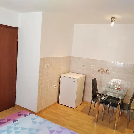 Séjour chez l'habitant Neda *