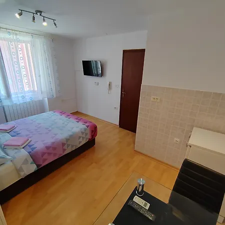 Neda Séjour chez l'habitant Izola